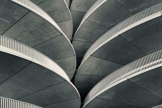 découvrez le béton poli, une solution haut de gamme pour vos espaces intérieurs et extérieurs. alliant esthétique moderne et durabilité, ce revêtement offre une finition lisse et brillante, idéale pour les maisons, les bureaux et les commerces. apprenez-en plus sur ses avantages, son entretien minimal et les tendances actuelles en matière de design. transformez votre environnement avec du béton poli.
