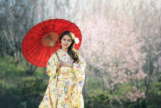 découvrez l'art du décor japonais : un mélange harmonieux de simplicité, d'élégance et de nature. transformez votre espace avec des éléments inspirés du japon, tels que des lanternes en papier, des motifs zen et des matériaux naturels, pour créer une ambiance apaisante et esthétique.